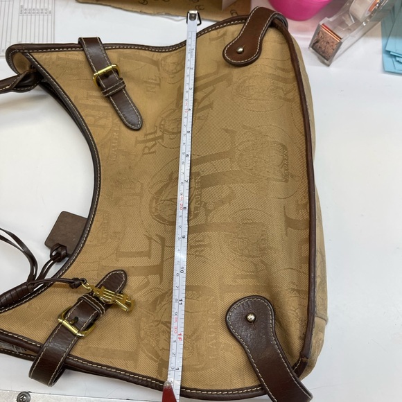 Ralph Lauren Beige and Brown Shoulder Bag - Picture 8 of 9